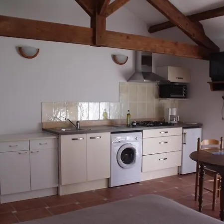 Appartement Domaine de la Marseillaise à La Crau Chambre photo